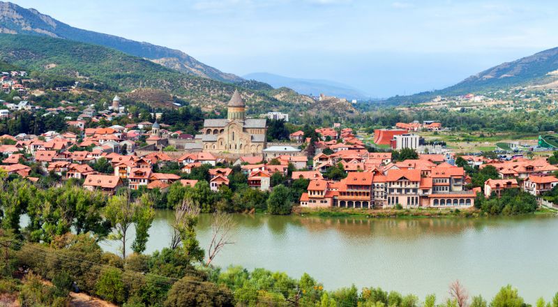 السفر إلى جورجيا هل يحتاج فيزا