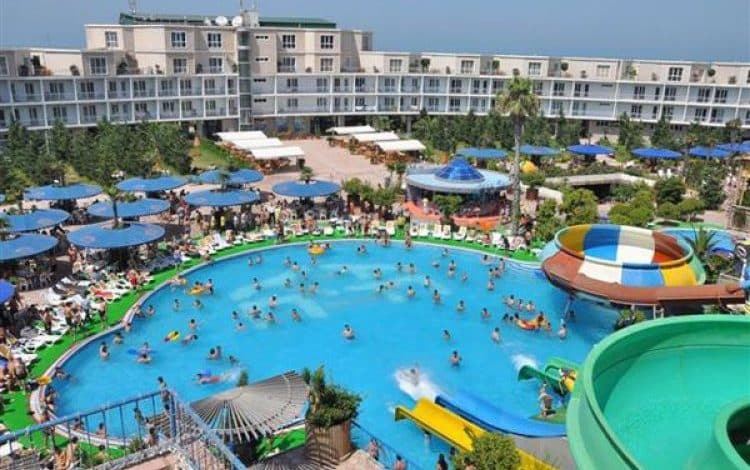 الإقامة في أذربيجان