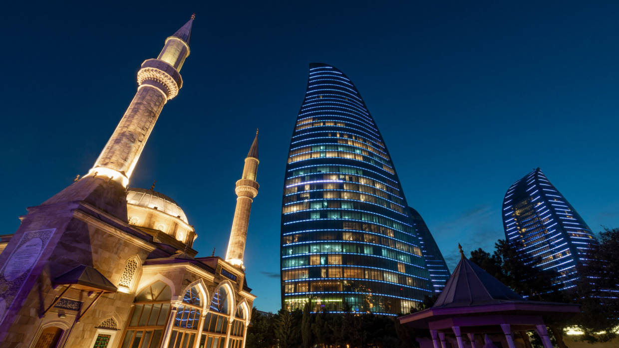 البرامج السياحية في اذربيجان 1 أفضل البرامج السياحية في اذربيجان - تارجت للسياحة