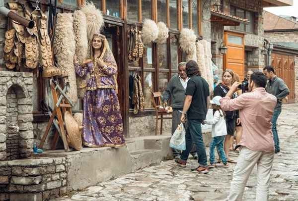 التسوق في شماخي