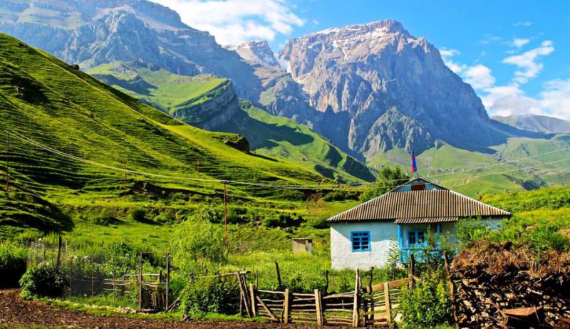 المدن السياحية في أذربيجان