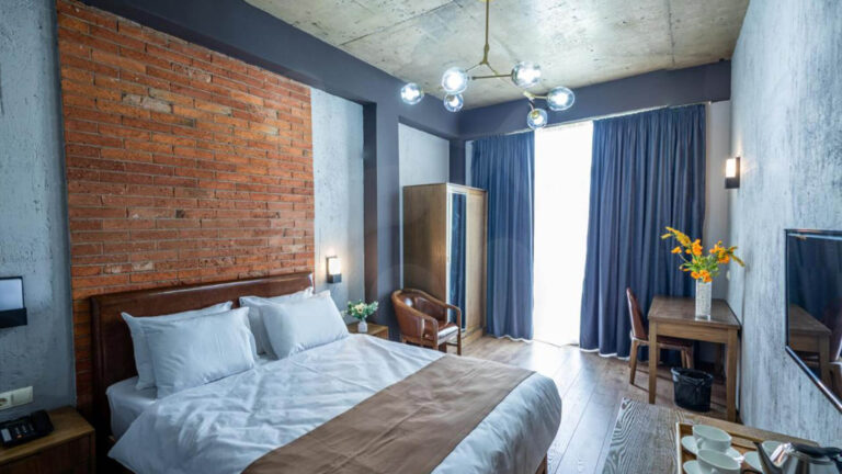 شقه-فندقيه-في-تبليسي-جورجيا-4-نجوم-تي-ام-تارجت-للسياحة (13)