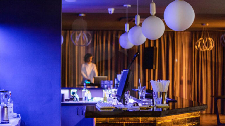 شقه-فندقيه-في-تبليسي-جورجيا-4-نجوم-تي-ام-تارجت-للسياحة (16)