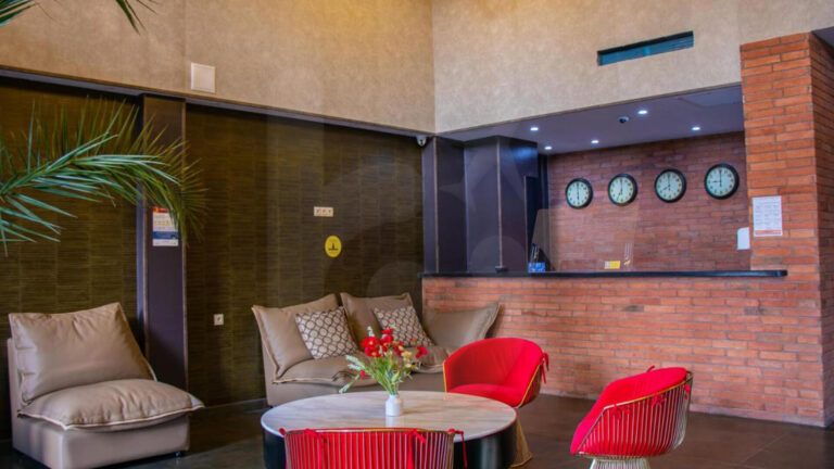 شقه-فندقيه-في-تبليسي-جورجيا-4-نجوم-تي-ام-تارجت-للسياحة (20)