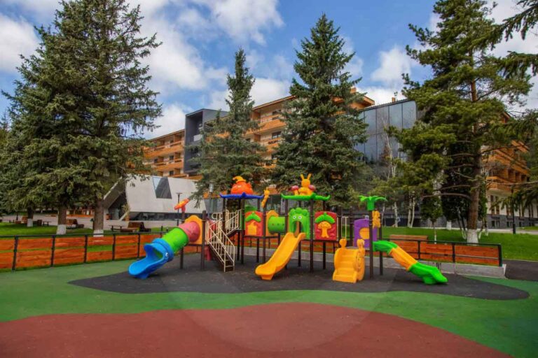 فندق باكورياني ان Bakuriani خمس نجوم - تارجت للسياحة 9