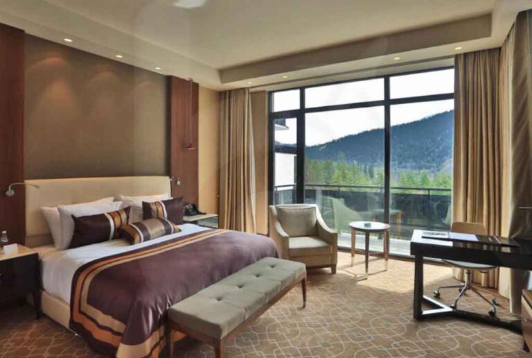 فندق بورجومي ليكاني Borjomi خمس نجوم - تارجت للسياحة 14