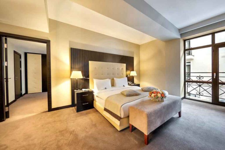 فندق كراون بلازا بورجومي Borjomi خمس نجوم - تارجت للسياحة 14