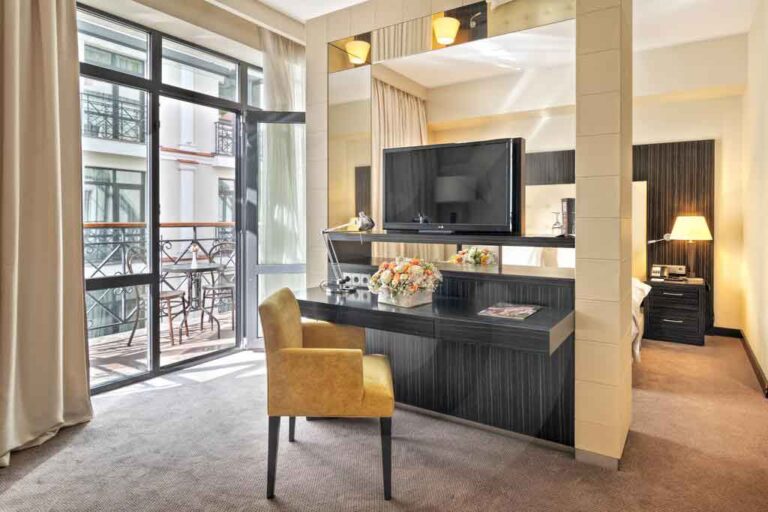 فندق كراون بلازا بورجومي Borjomi خمس نجوم - تارجت للسياحة 9