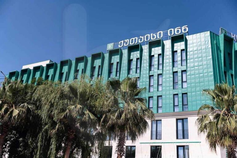 فندق كوتايسي ان Kutaisi خمس نجوم - تارجت للسياحة 1