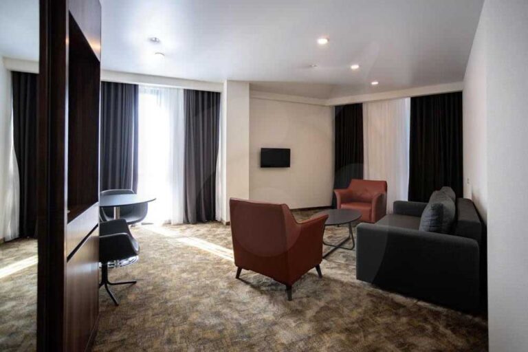 فندق كوتايسي ان Kutaisi خمس نجوم - تارجت للسياحة 3