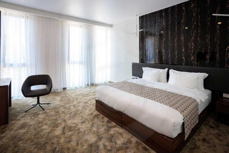 فندق كوتايسي ان Kutaisi خمس نجوم - تارجت للسياحة 4