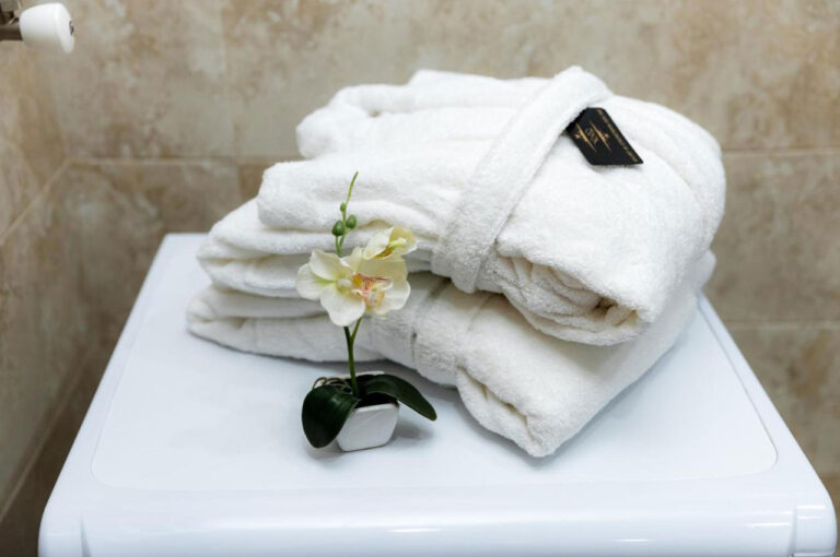 شقة-فندقية-في-شارع-العرب-تبليسي-جورجيا-4-نجوم-داتكس-تارجت-للسياحة-10