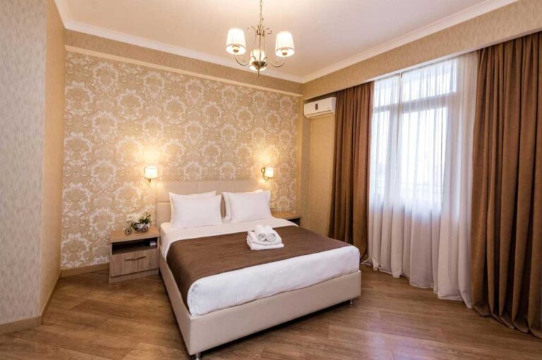 شقة-فندقية-في-شارع-العرب-تبليسي-جورجيا-4-نجوم-داتكس-تارجت-للسياحة-6