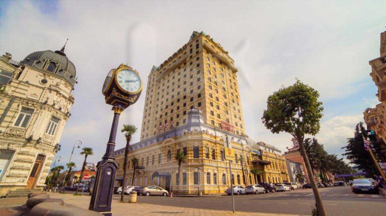 فندق-ويندهام-باتومي-5-نجوم-(1)