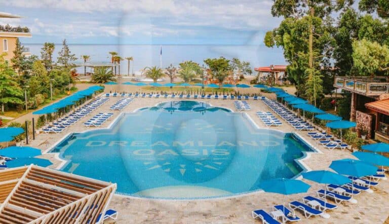 منتجع اوازيس دريم لاند