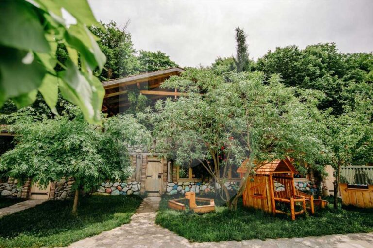 منتجع-لوبوتا-بحيرة-5-نجوم-كاخيتي-(15)