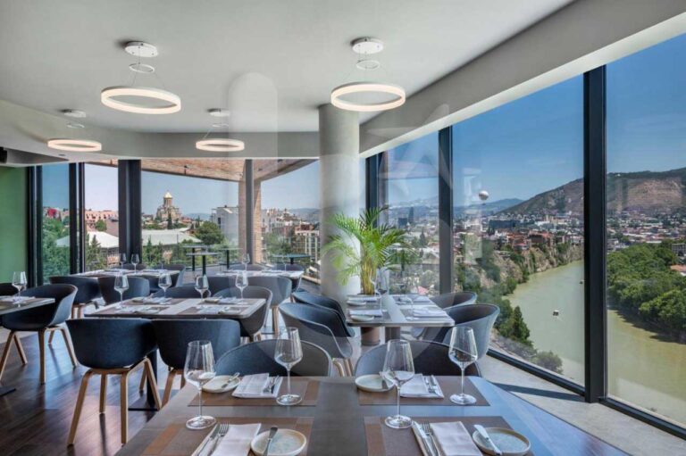 فندق-جولدن-توليب-تبليسي-4-نجوم-(6)