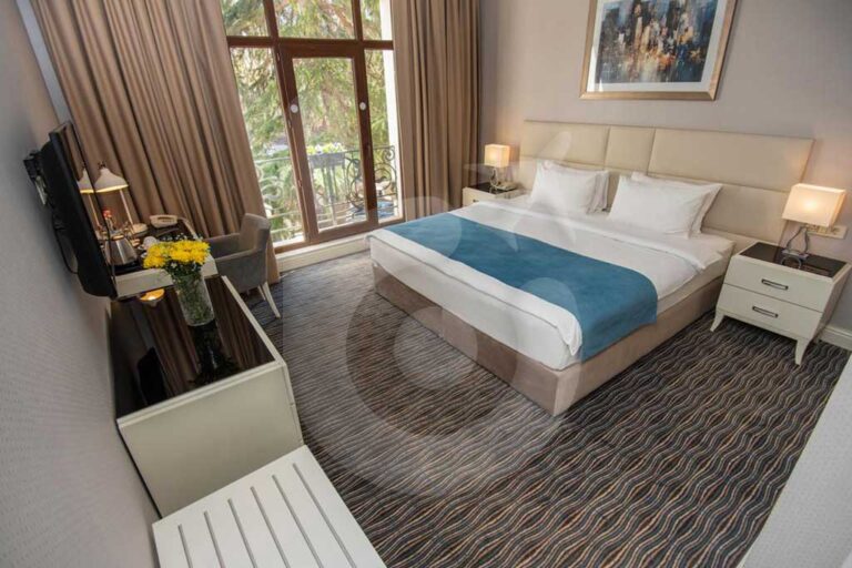 فندق-سيتي-افينيو-تبليسي-4-نجوم-(7)