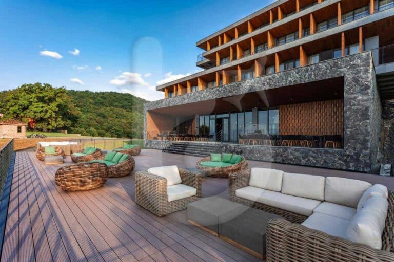 منتجع-كفاريلي-5-نجوم-كاخيتي-(2)