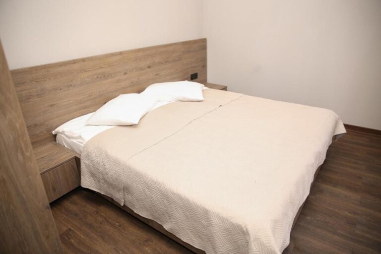 اكواخ-سيترون-باتومي-10