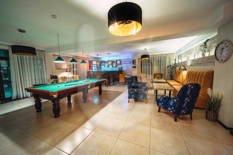 فندق-بي-ام-بلازا-4-نجوم-باكورياني-(2)