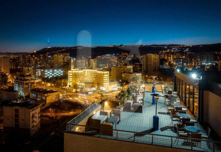 فندق-ريد-تبليسي-4-نجوم-(1)