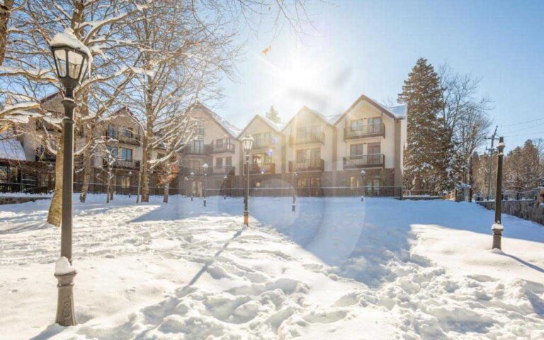 فندق-كوموريبي-4-نجوم-باكورياني-(1)