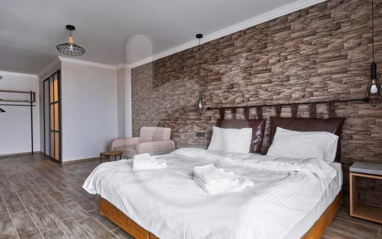 فندق-لوفت-جوداوري-4-نجوم-GUDAURI-(9)