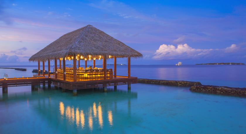 تور مالدیو تابستان 1402 9 هتل-کورومبا-مالدیو-تارگت-تراول-8