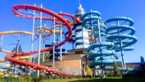 پارک آبی جینو پارادایس تفلیس گرجستان تارگت تراول