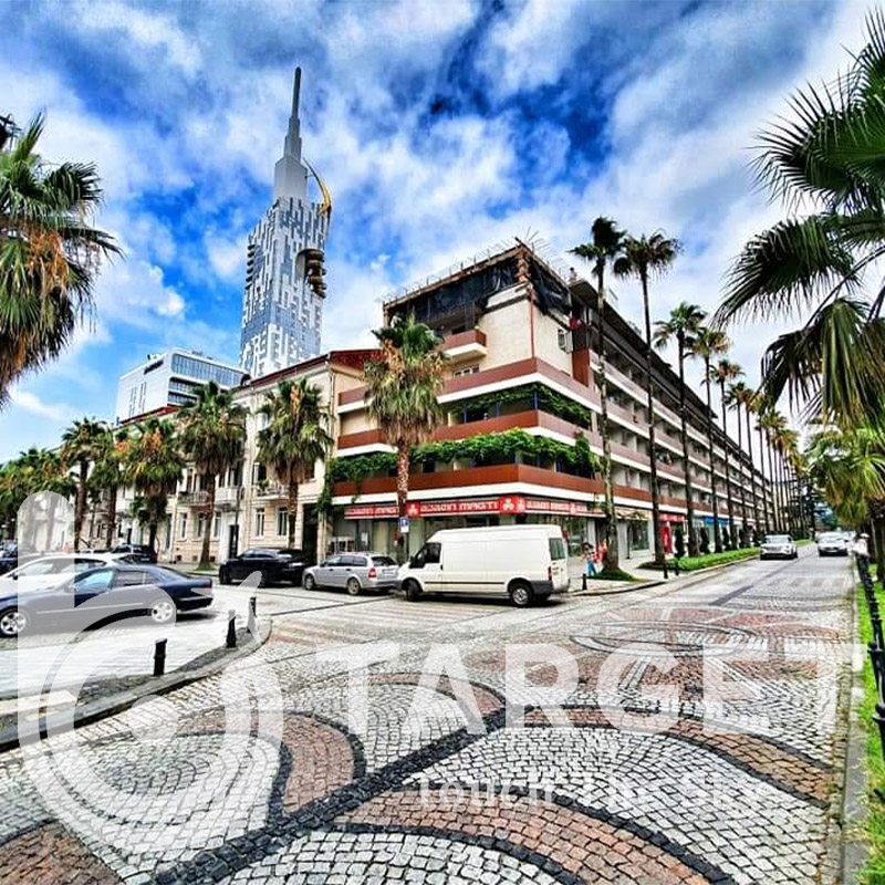 خیابان روستاولی باتومی تارگت تراول