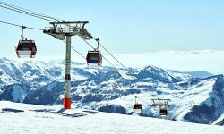 التلفريك من Zuruldi في ميستيا