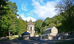 الدير الأخضر في مدينة بورجومي