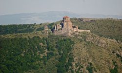 دير الصليب متسخیتا