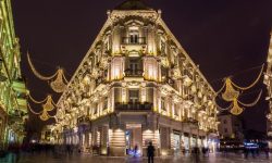 ميدان النافوره وشارع نظامي في باكو